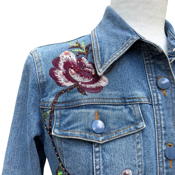 Very Vera Boho Embroidered and Beaded Denim Jacket - Picture 6 of 8
